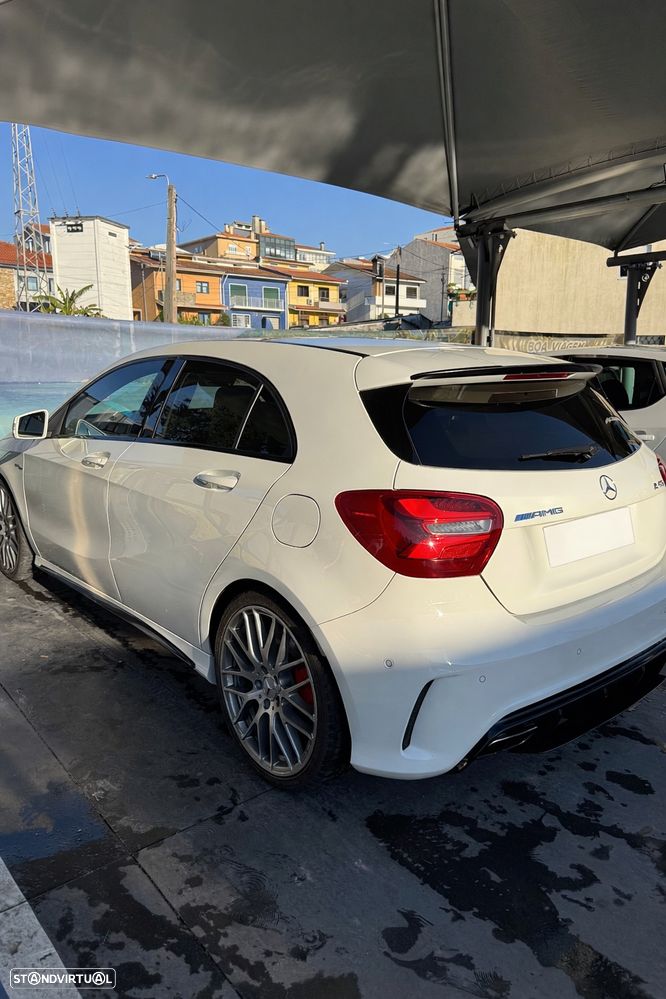 Mercedes-Benz A 45 AMG 4Matic Speedshift 7G-DCT - 2