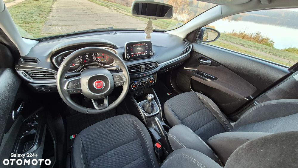 Fiat Tipo 1.6 MultiJet 16v Lounge - 14