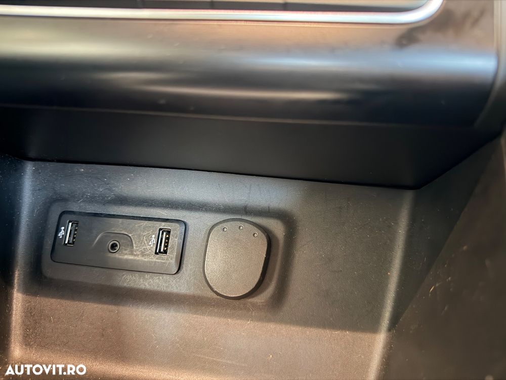 Renault Megane ENERGY dCi 110 INTENS - 25