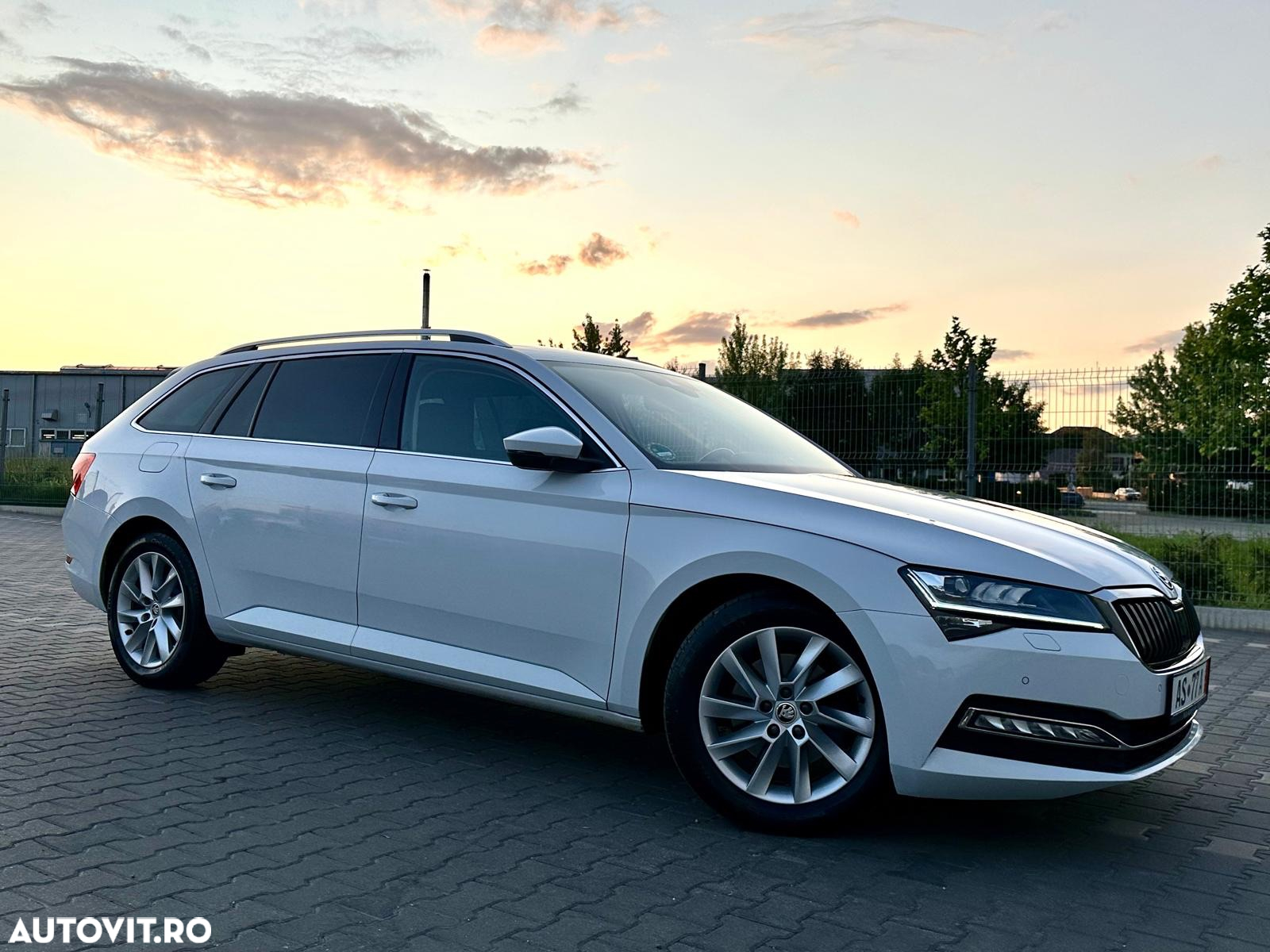 Skoda Superb 2.0 TDI DSG Ambition - 16