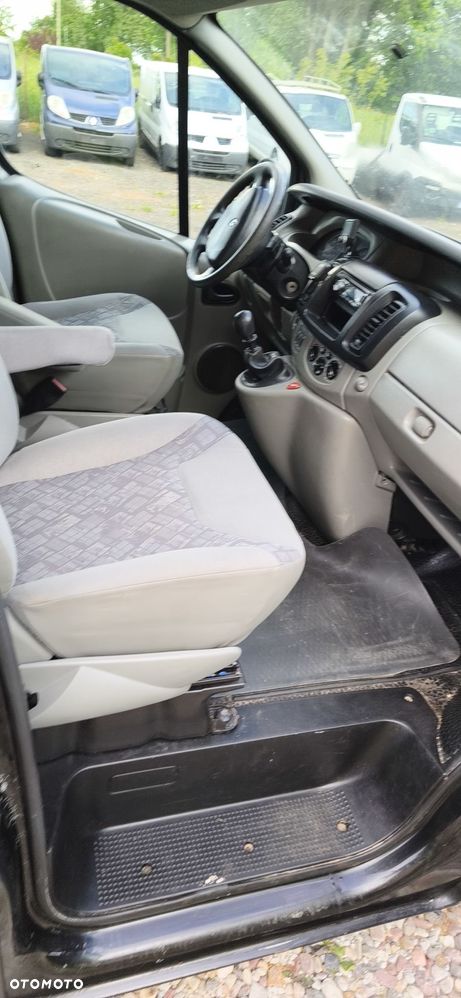 Renault Trafic - 17