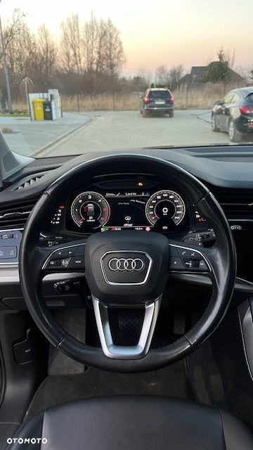 Audi Q7 - 10