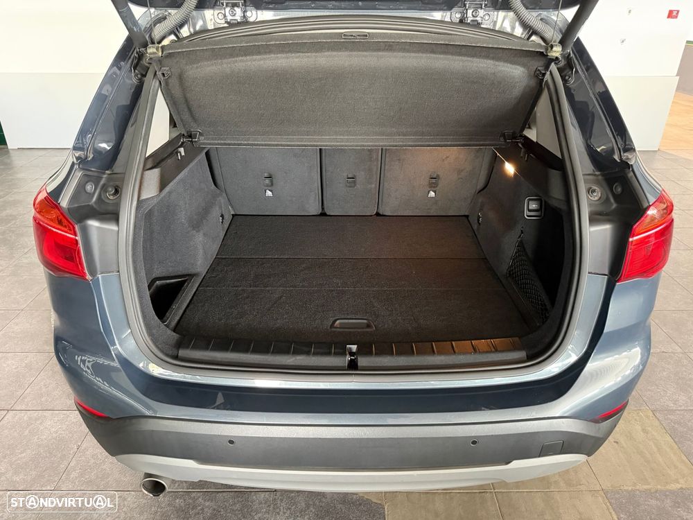 BMW X1 16 d sDrive Line Sport - 8