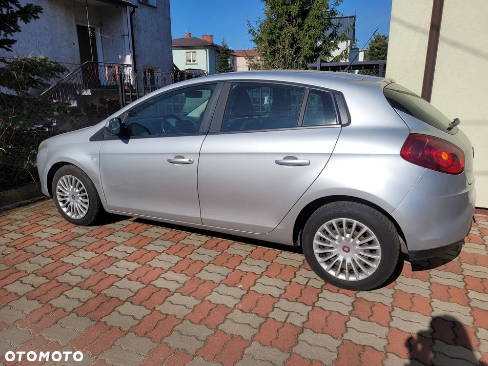 Fiat Bravo 1.4 T-JET 16V Active - 4