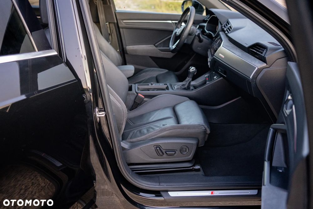 Audi Q3 - 24