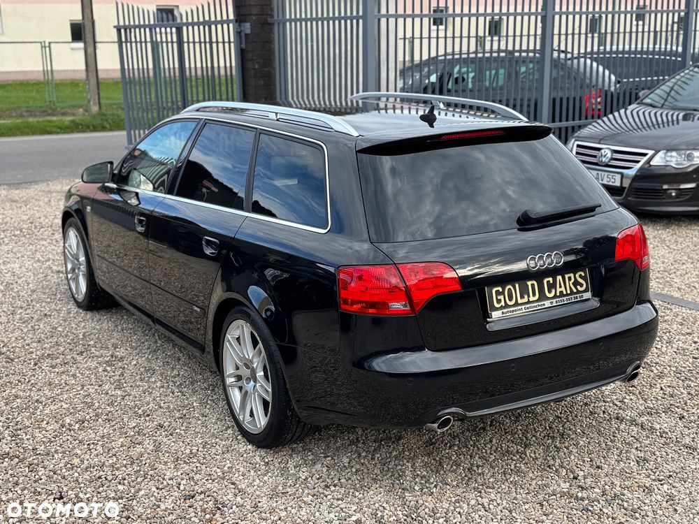Audi A4 Avant - 16