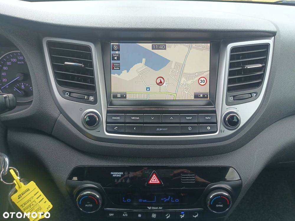 Hyundai Tucson blue 1.7 CRDi 2WD Advantage - 11