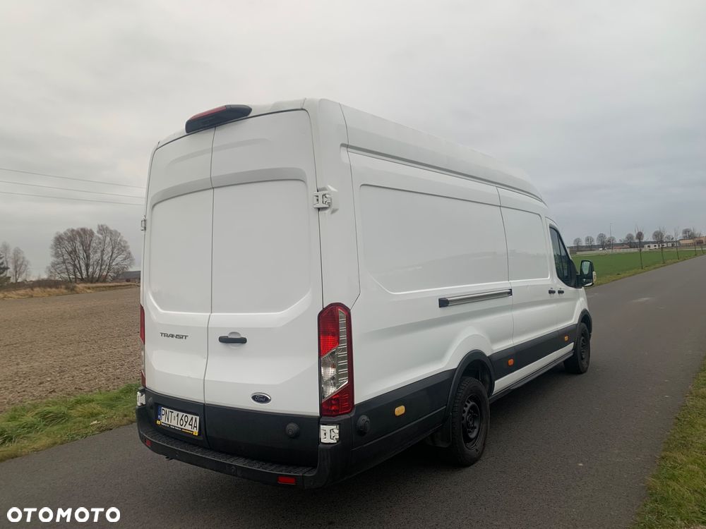 Ford Transit - 4