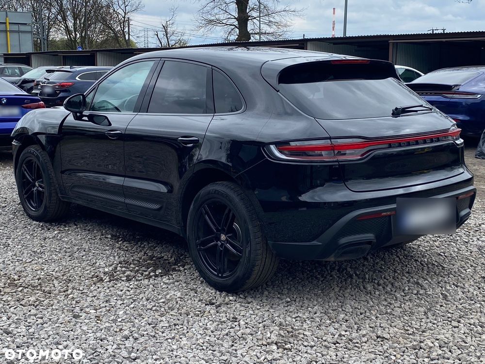 Porsche Macan Standard - 2