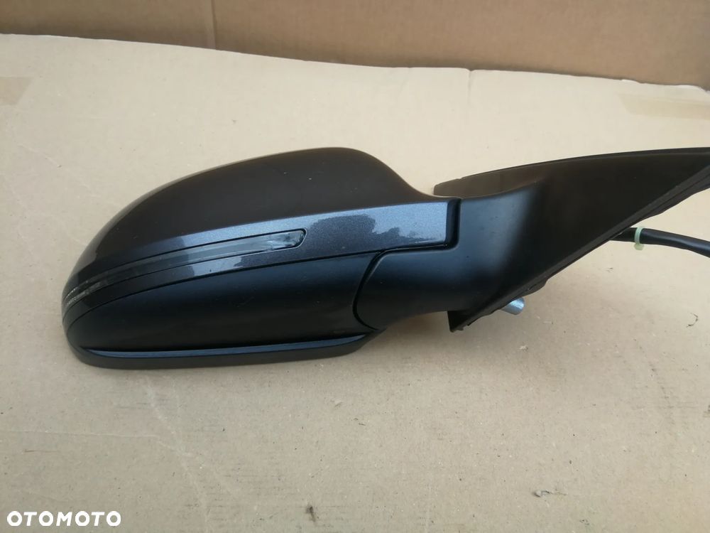Audi A4 B8 lusterko prawe 6 pin LŻ7L - 6