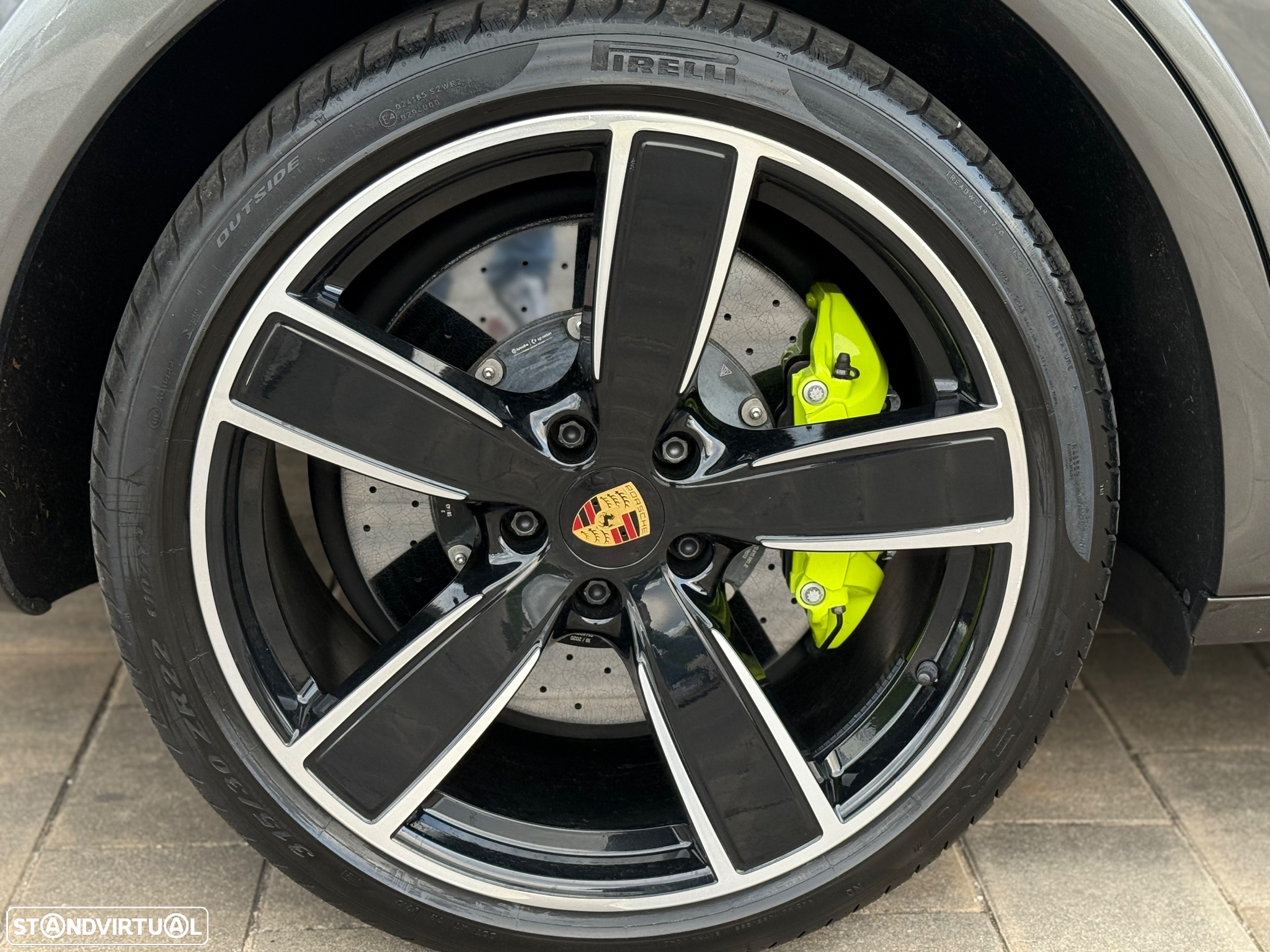 Porsche Cayenne Coupé Turbo S E-Hybrid - 8