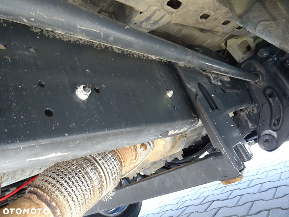 Iveco 35c15 Wywrotka 3-stronna Wzmocnione Resory Klima Hak Oryginał Piękna - 10