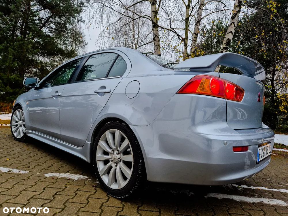 Mitsubishi Lancer 1.8 Intense - 2