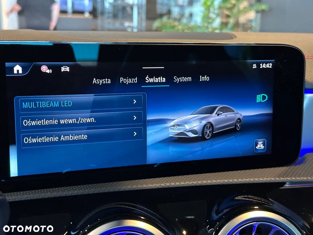 Mercedes-Benz CLA 200 AMG Line 7G-DCT - 21