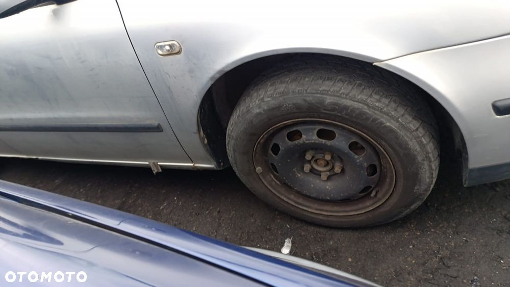 36007 Seat Leon I model od 99-06 2000 rok silnik 1.6 16V 105 km AZD skrzynia ERT lakier LS7N - 7