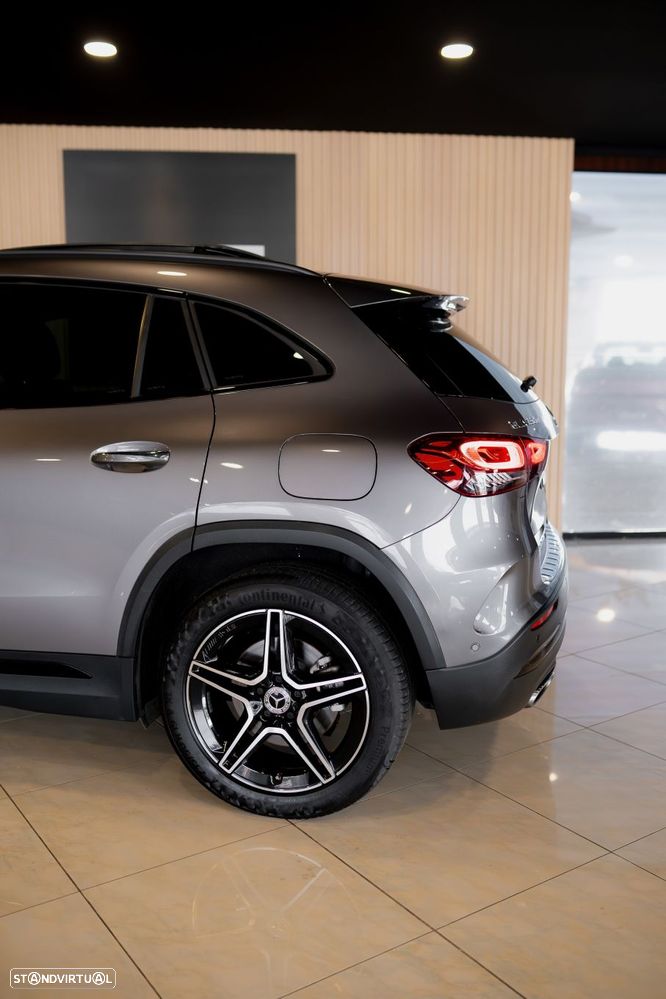 Mercedes-Benz GLA 250 e 8G-DCT AMG Line - 19