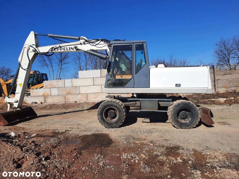 Zeppelin ZM 15 C - 1