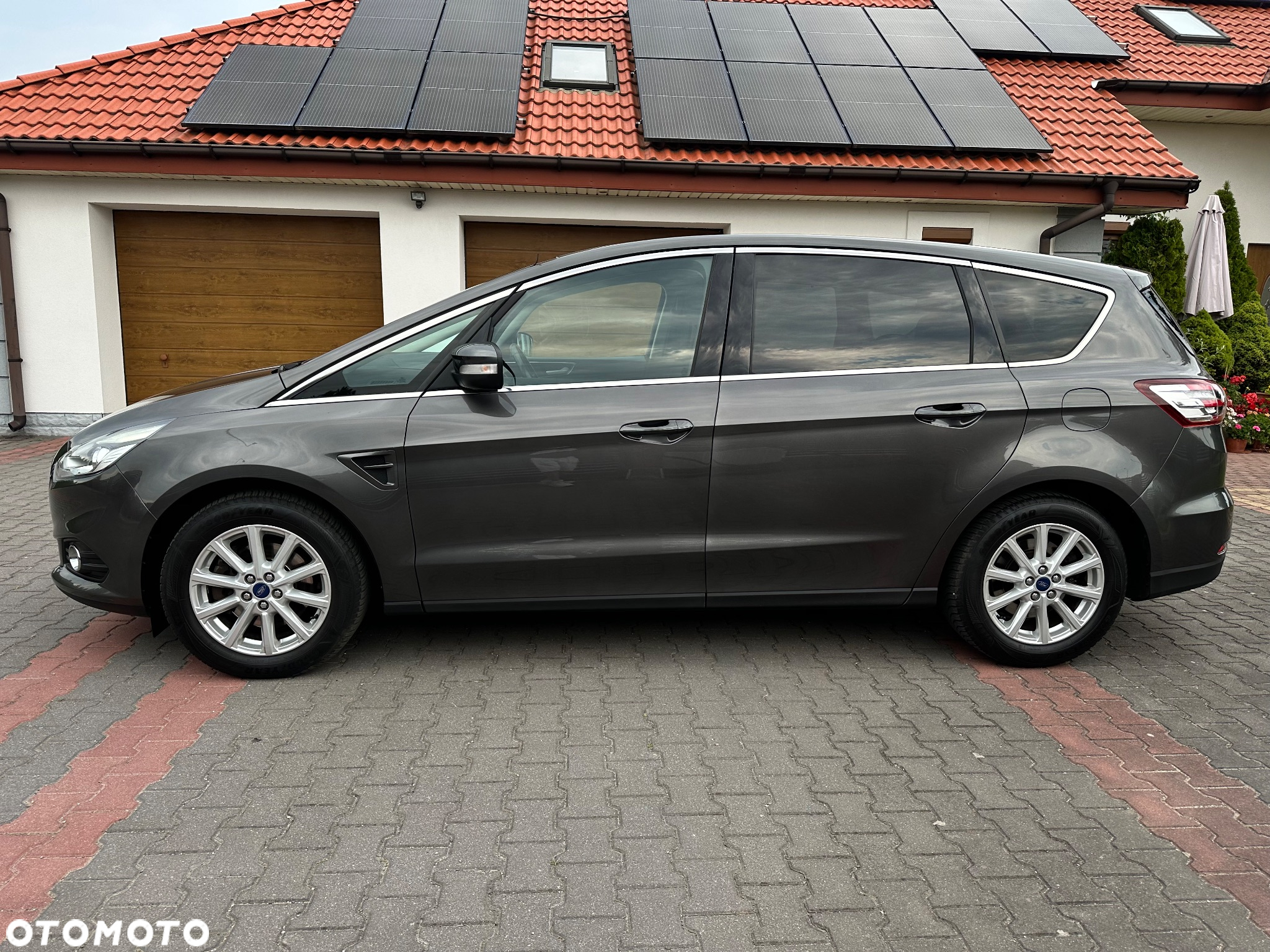 Ford S-Max 1.5 Eco Boost Start-Stopp Titanium - 24