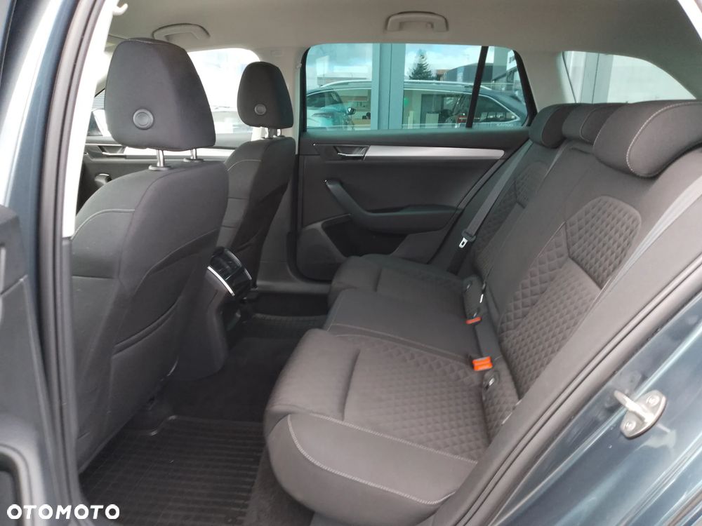 Skoda Superb 1.5 TSI Ambition DSG - 19