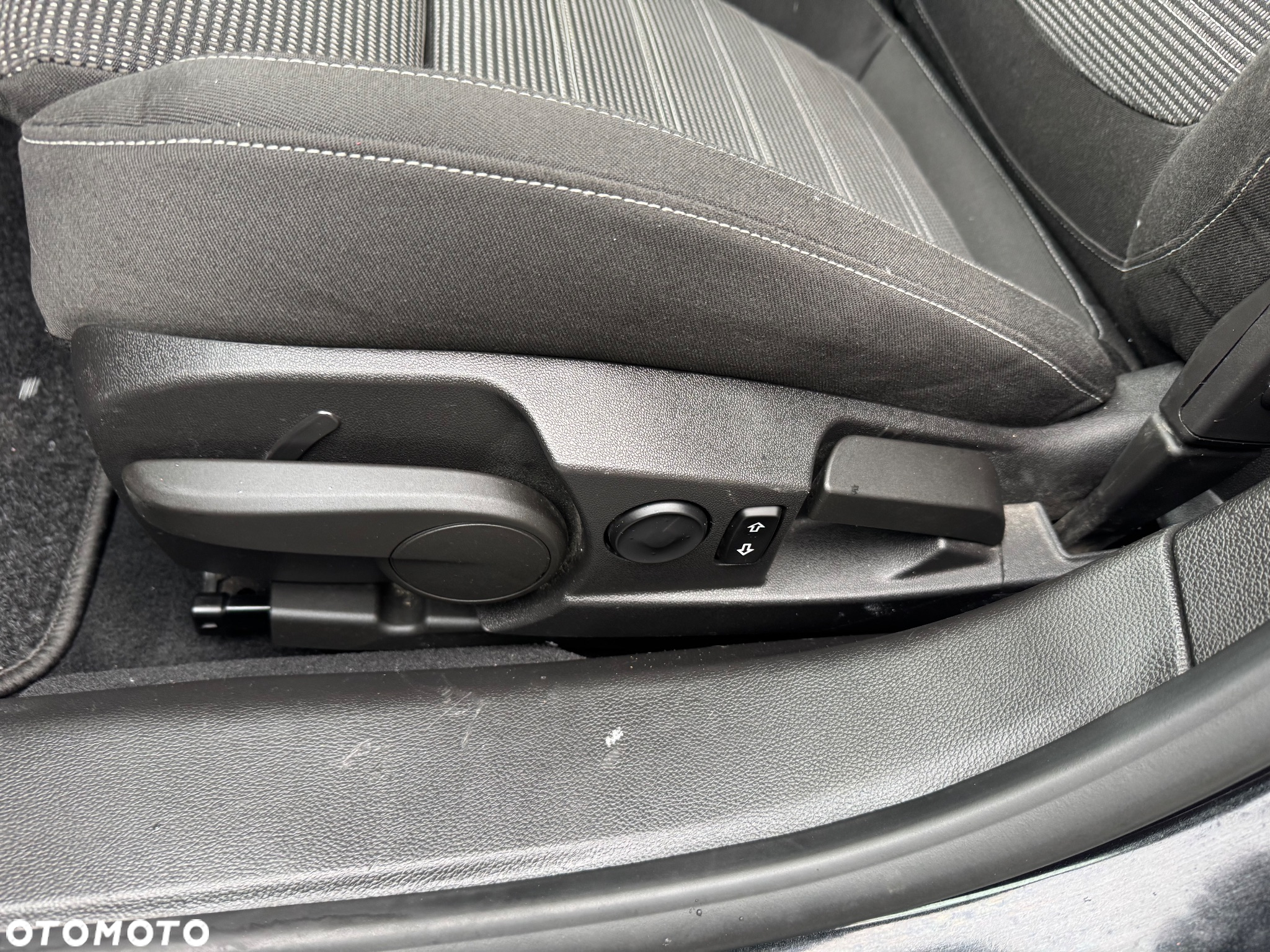Opel Insignia 2.0 CDTI 4x4 Sports Tourer - 13