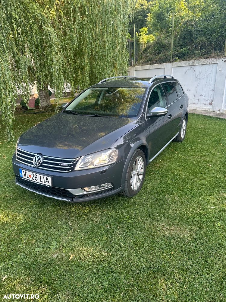 Volkswagen Passat Alltrack 2.0 TDI 4Motion DSG BlueMotion Tec - 2