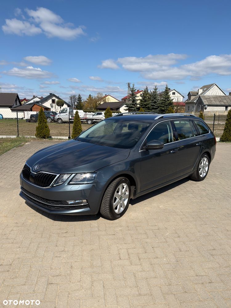 Skoda Octavia 1.5 TSI ACT Drive DSG - 2