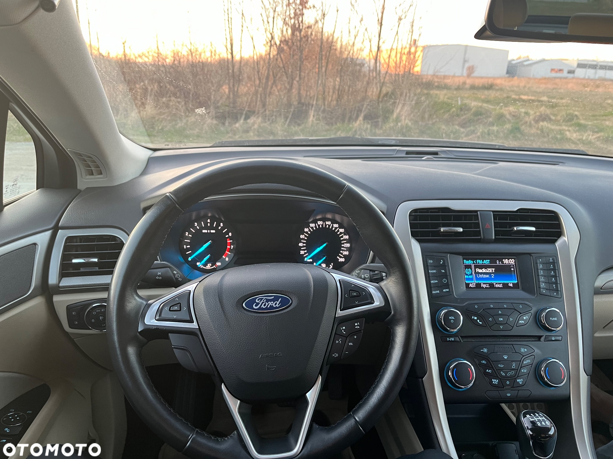 Ford Mondeo 1.5 EcoBoost Trend - 9