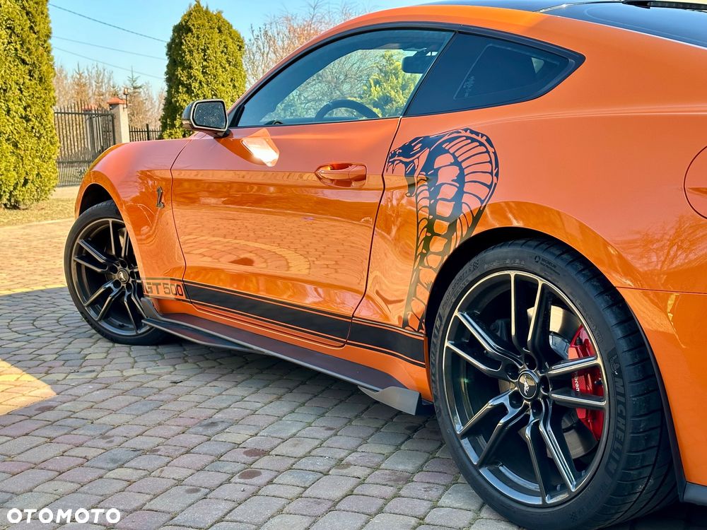 Ford Mustang - 16