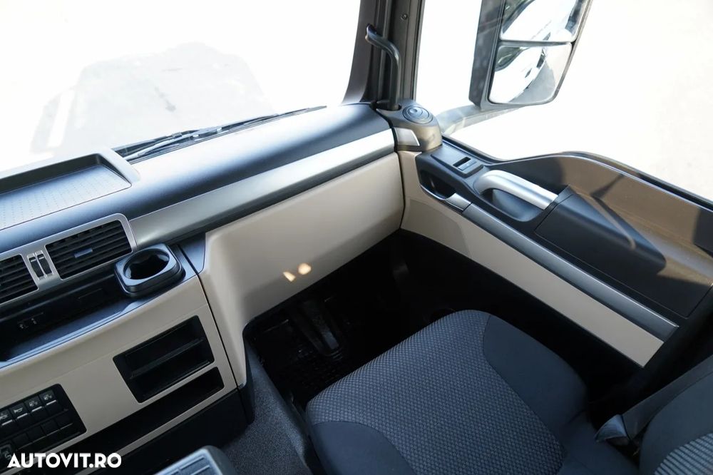 MAN TGS 26.420 / 6x4 / BASCULĂ CU 2 LATE / HIDRODECKER / BORDMATIC + HDS HIAB 188 B-3 / ROTATOR / GRAPER / TELECOMANDĂ / EURO 6 - 32