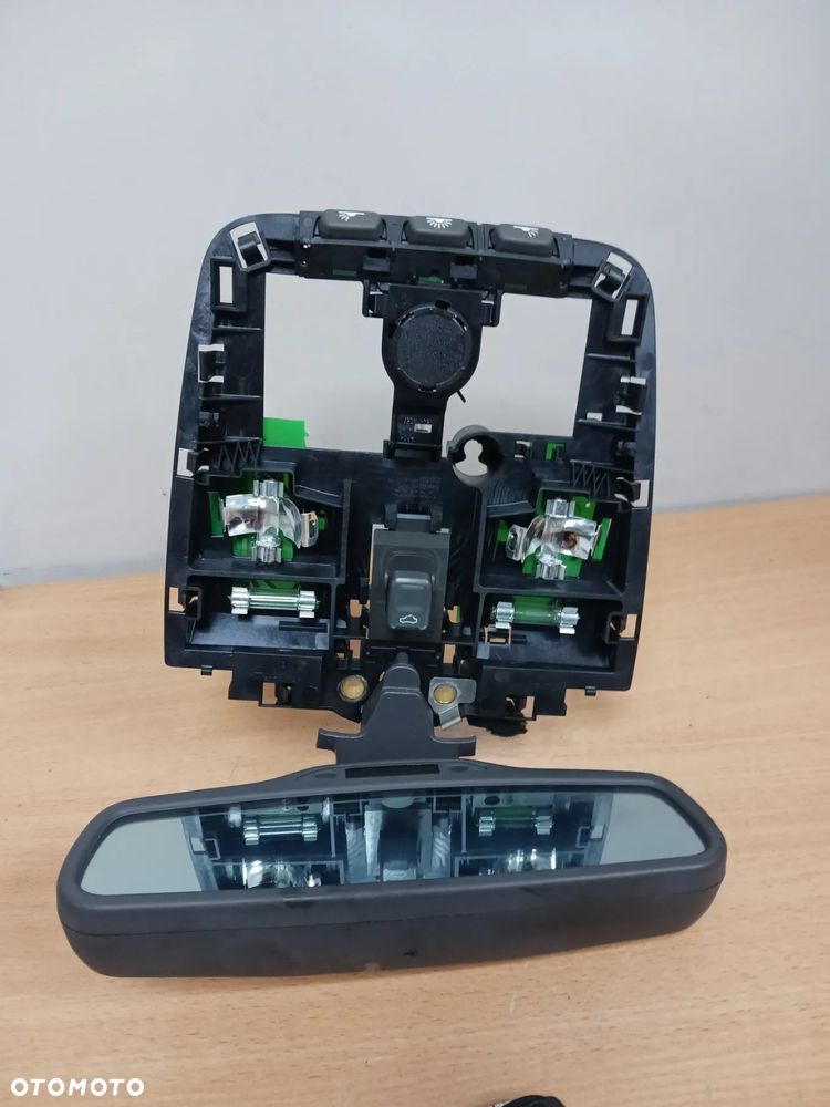 Lusterko wewnętrzne fotochromowe do dorobienia kluczyka!  przycisk szyberdachu kluczyk Volvo S60 I V70 II XC70 - 2