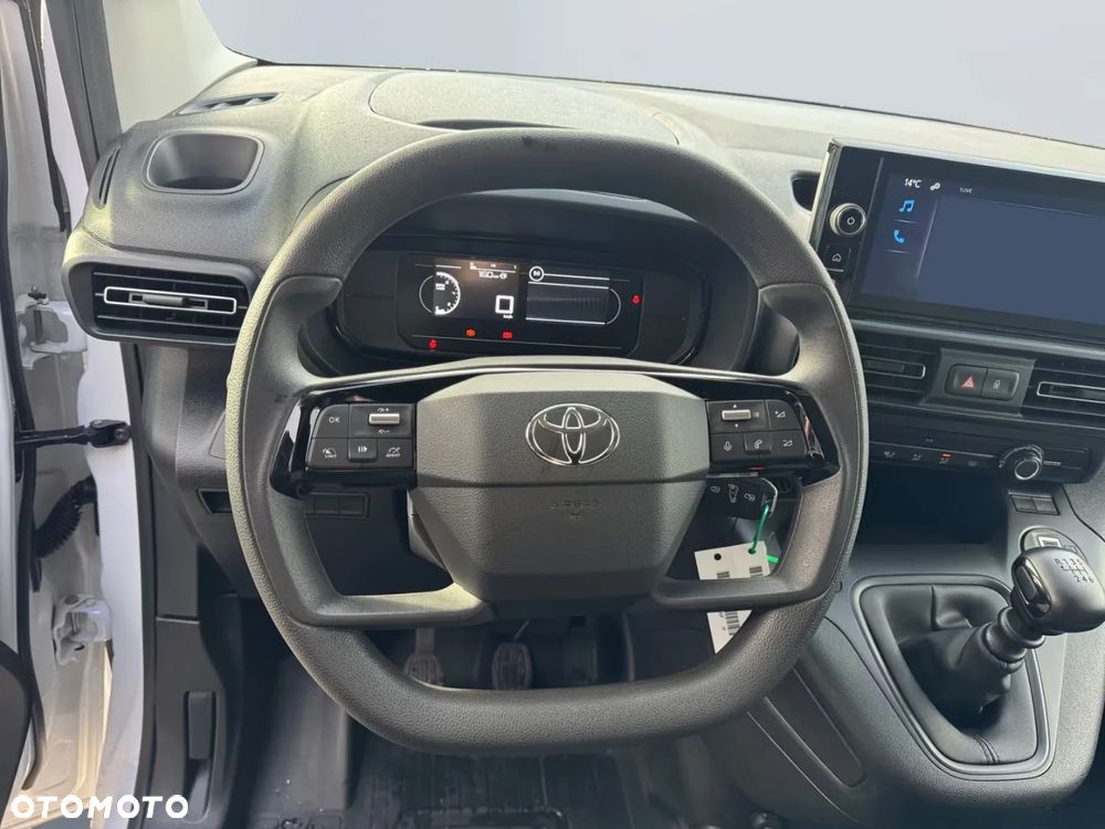 Toyota Proace City - 12