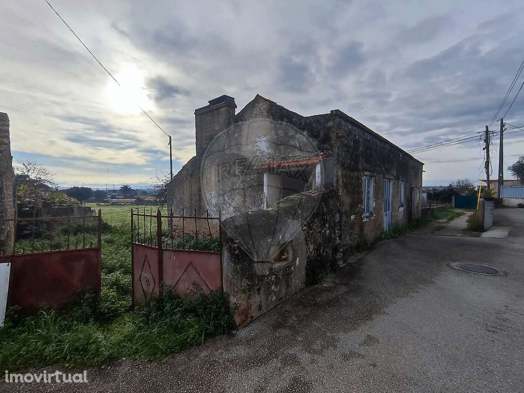 Moradia T2 para venda - Grande imagem: 2/11