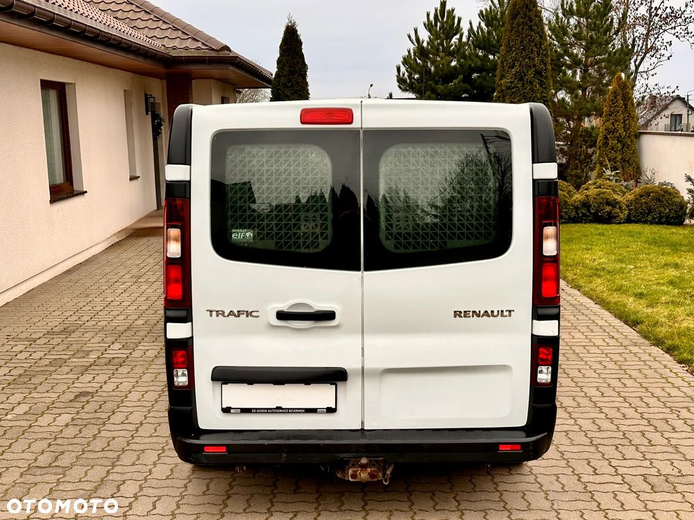 Renault Trafic - 10