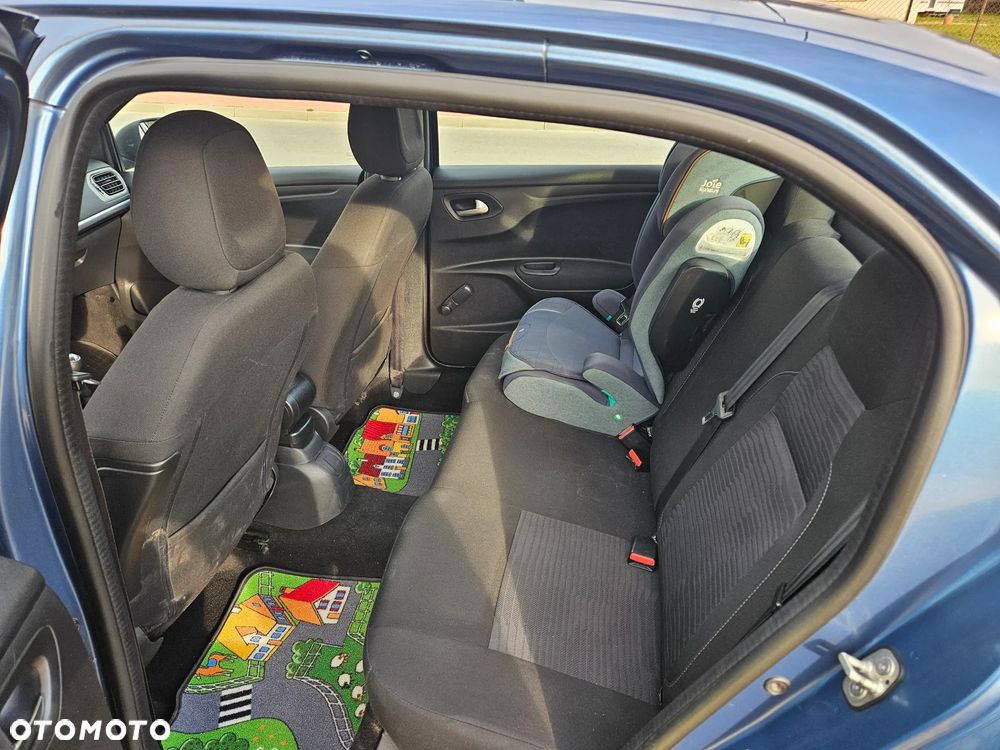 Peugeot 301 1.2 Pure Tech Active - 15