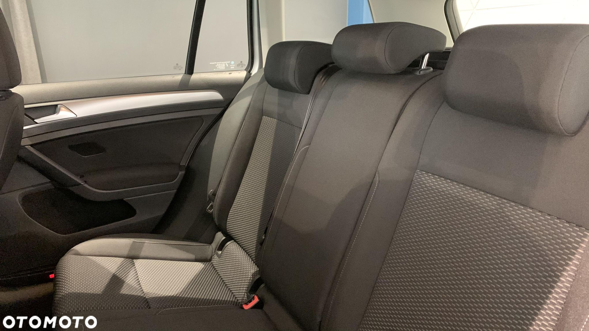 Volkswagen Golf VII 1.6 TDI BMT Trendline - 16