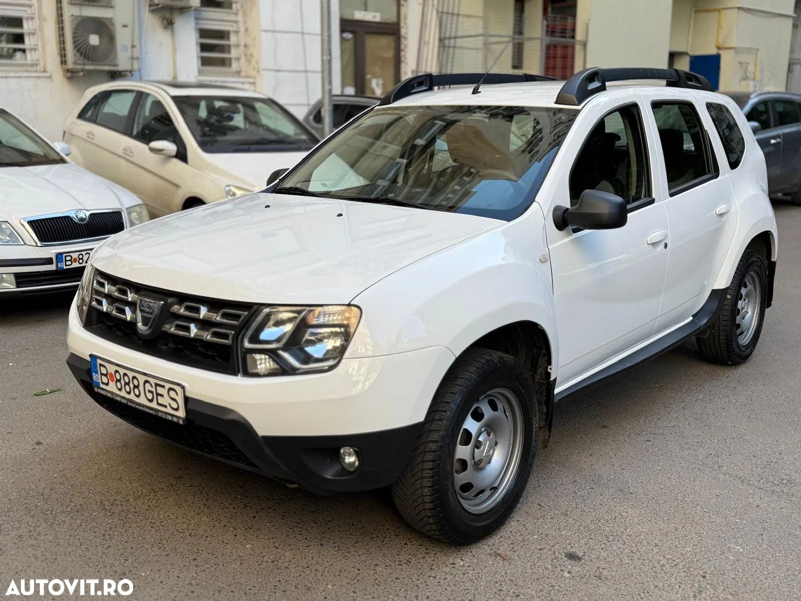 Dacia Duster 1.6 4x4 Laureate - 1