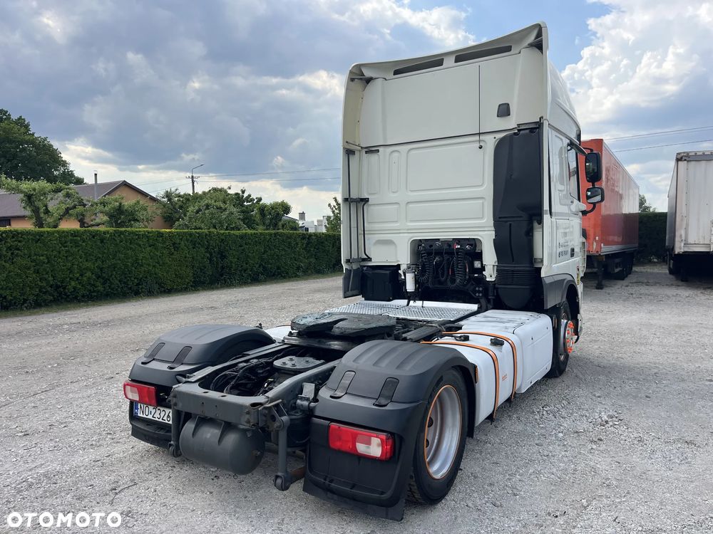 DAF - 8