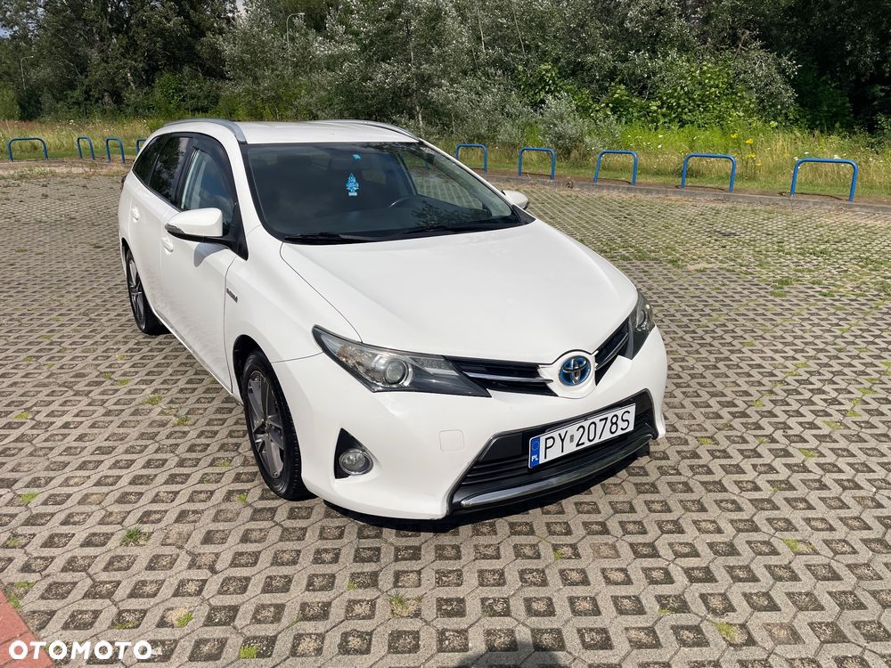 Toyota Auris 1.8 HSD Luna - 20