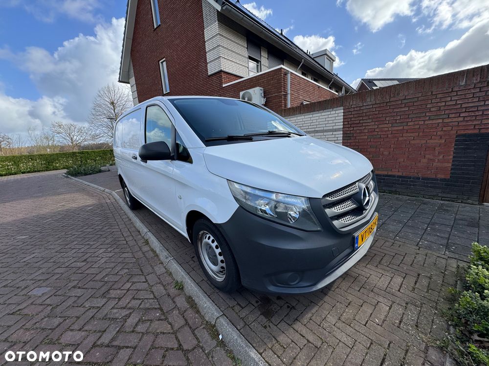 Mercedes-Benz Vito - 1