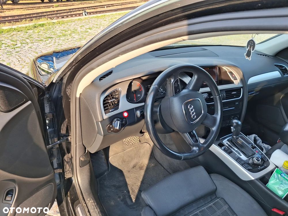 Audi A4 Avant 2.0 TDI Multitronic - 5