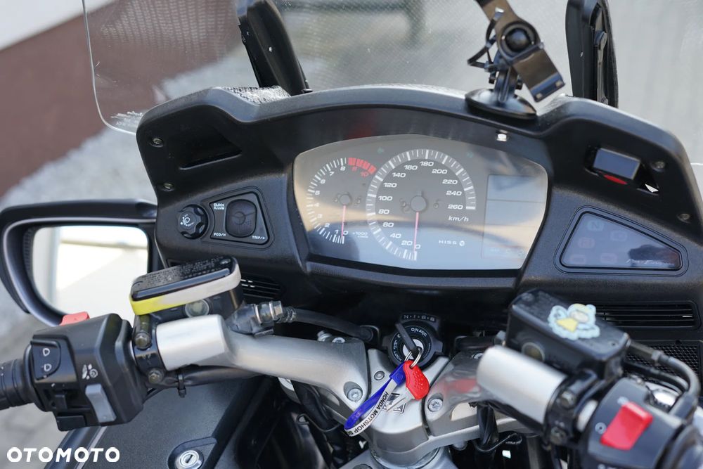 Honda ST - 17