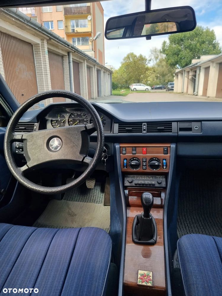 Mercedes-Benz W124 (1984-1993) - 5
