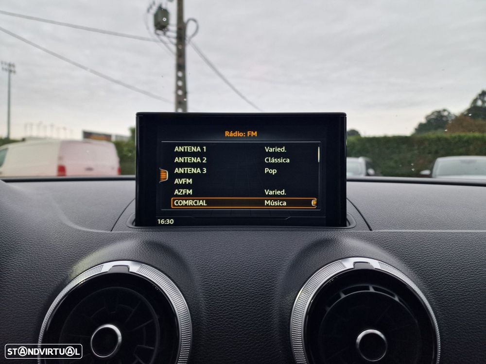 Audi A3 Sportback 1.0 TFSI Design - 24