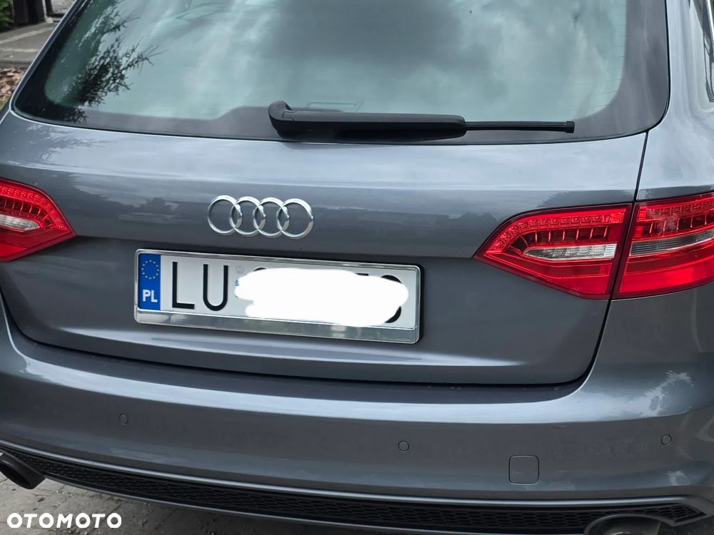 Audi A4 Avant 2.0 TFSI S line Sportpaket - 3