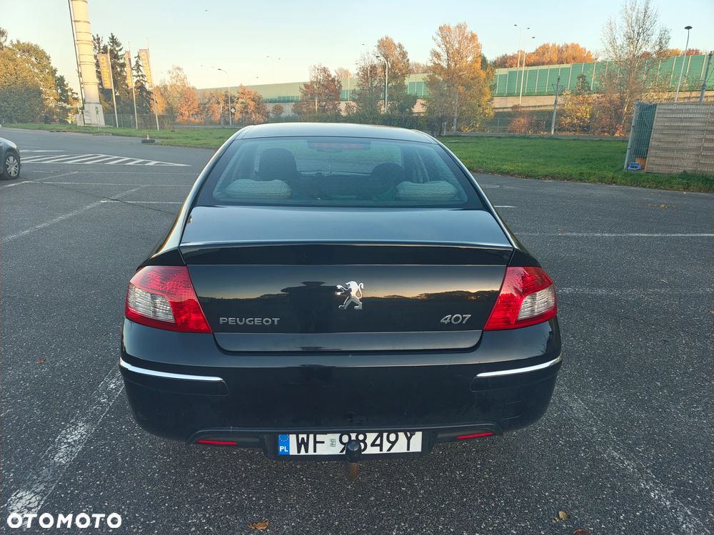 Peugeot 407 - 4
