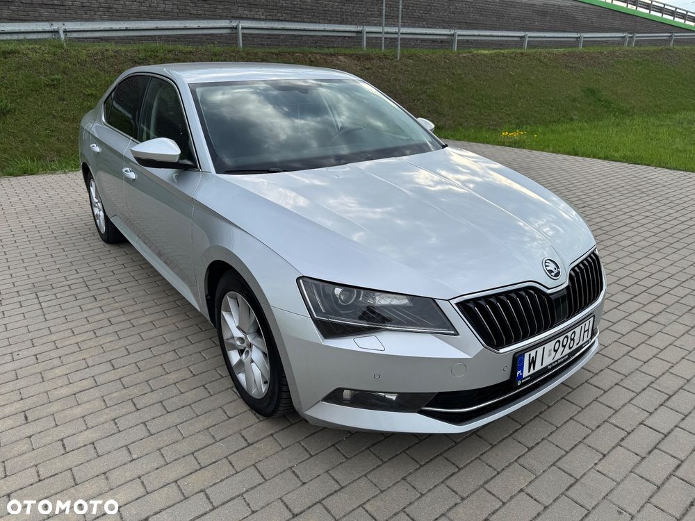 Skoda Superb 2.0 TDI Ambition DSG7 - 3