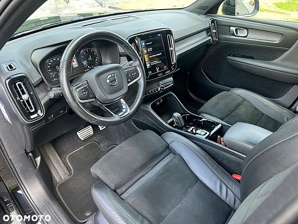 Volvo XC 40 T3 Geartronic RDesign - 21