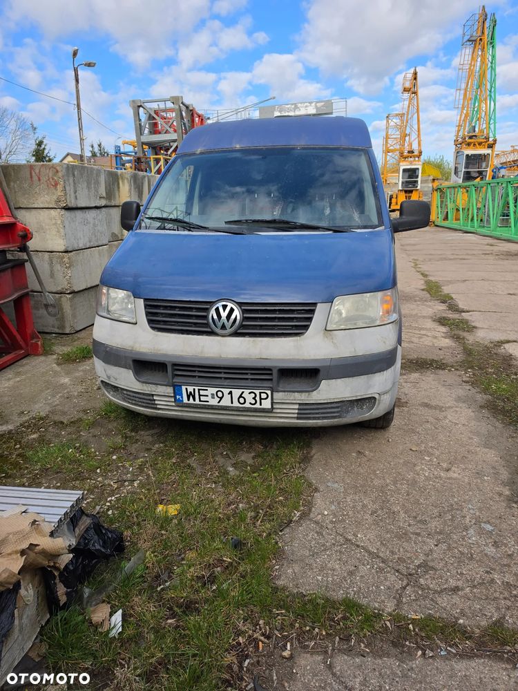Volkswagen Transporter T5 - 1