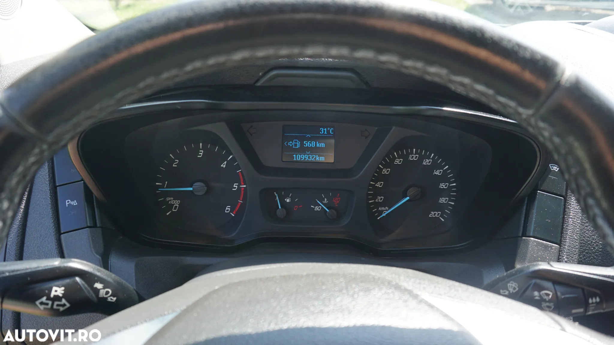 Ford Transit - 15