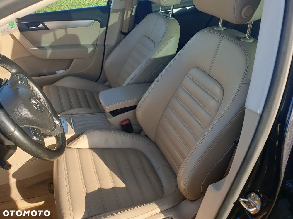 Volkswagen Passat 2.0 TSI Highline DSG - 10